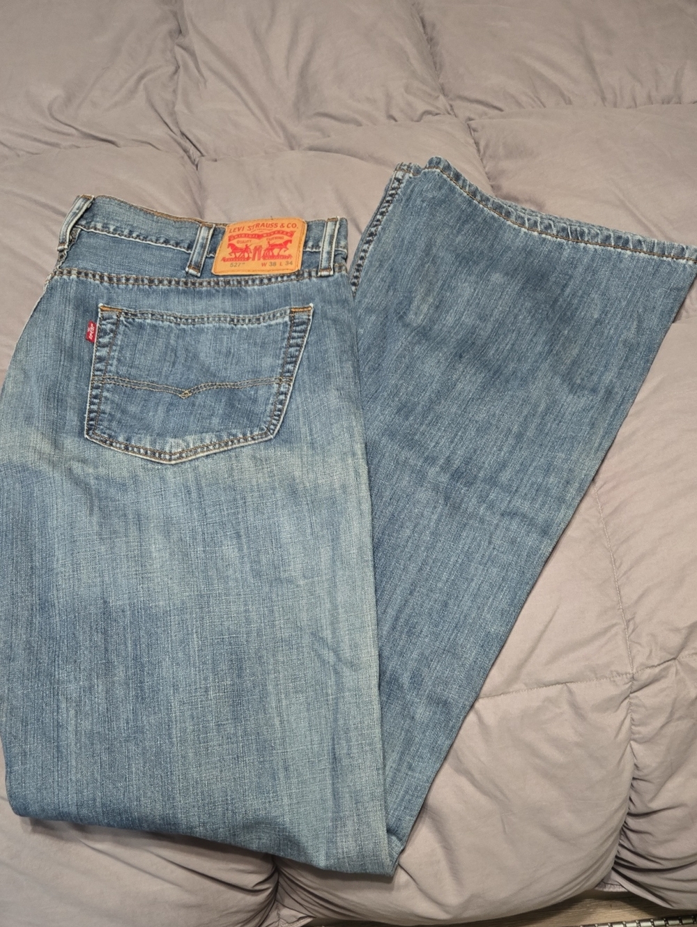 Levi's Men's Light Blue Bootcut Jeans with Leather Patch